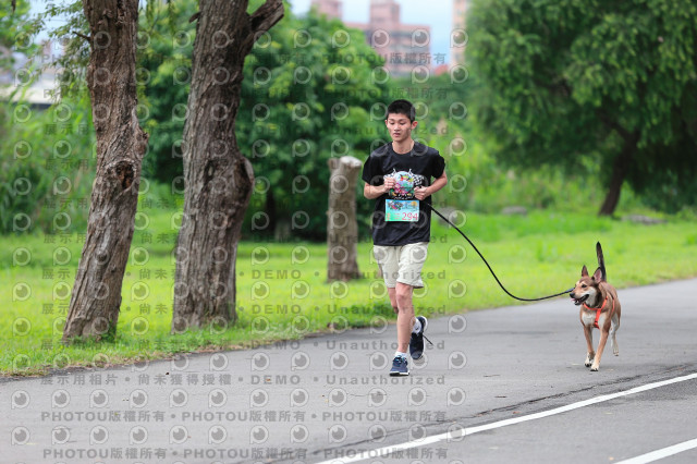 2021第四屆奔跑吧!毛小孩路跑綠寶石寵物公園場