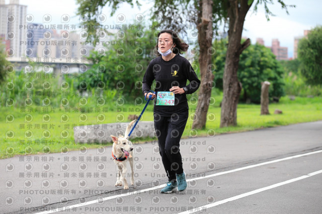 2021第四屆奔跑吧!毛小孩路跑綠寶石寵物公園場