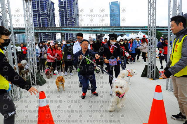 2023咪可思奔跑吧!毛小孩公益路跑 -三重水樣加開場