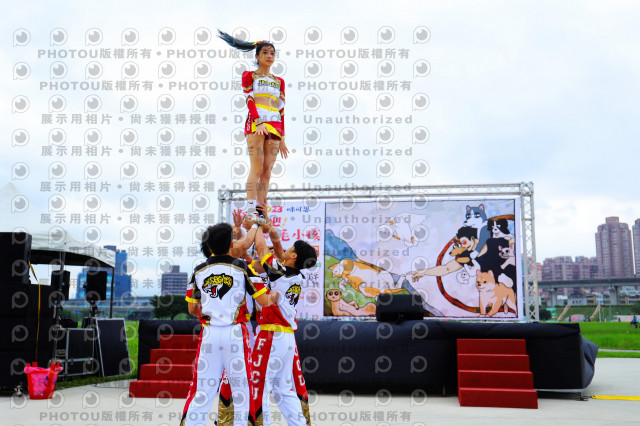 2023咪可思奔跑吧!毛小孩公益路跑 -三重水樣加開場