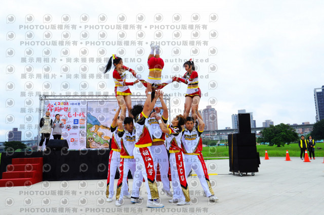 2023咪可思奔跑吧!毛小孩公益路跑 -三重水樣加開場