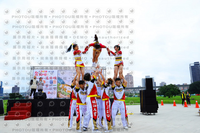 2023咪可思奔跑吧!毛小孩公益路跑 -三重水樣加開場