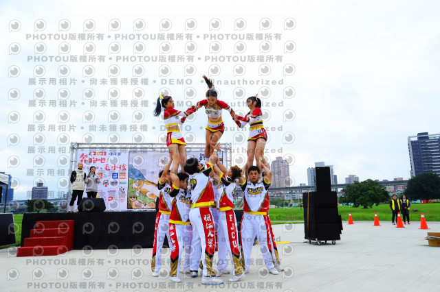 2023咪可思奔跑吧!毛小孩公益路跑 -三重水樣加開場