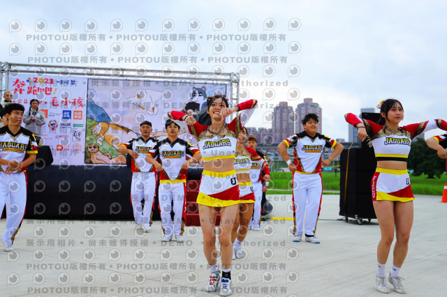 2023咪可思奔跑吧!毛小孩公益路跑 -三重水樣加開場